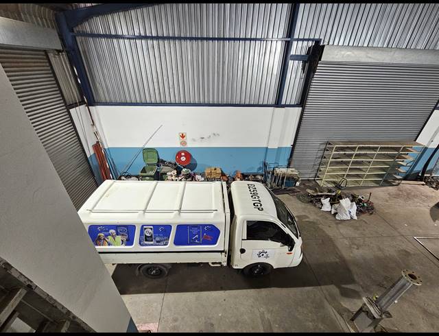 354M² FACTORY TO LET IN ANDERBOLT